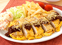 お手軽 肉厚ポークピカタ ポテトサラダ添え